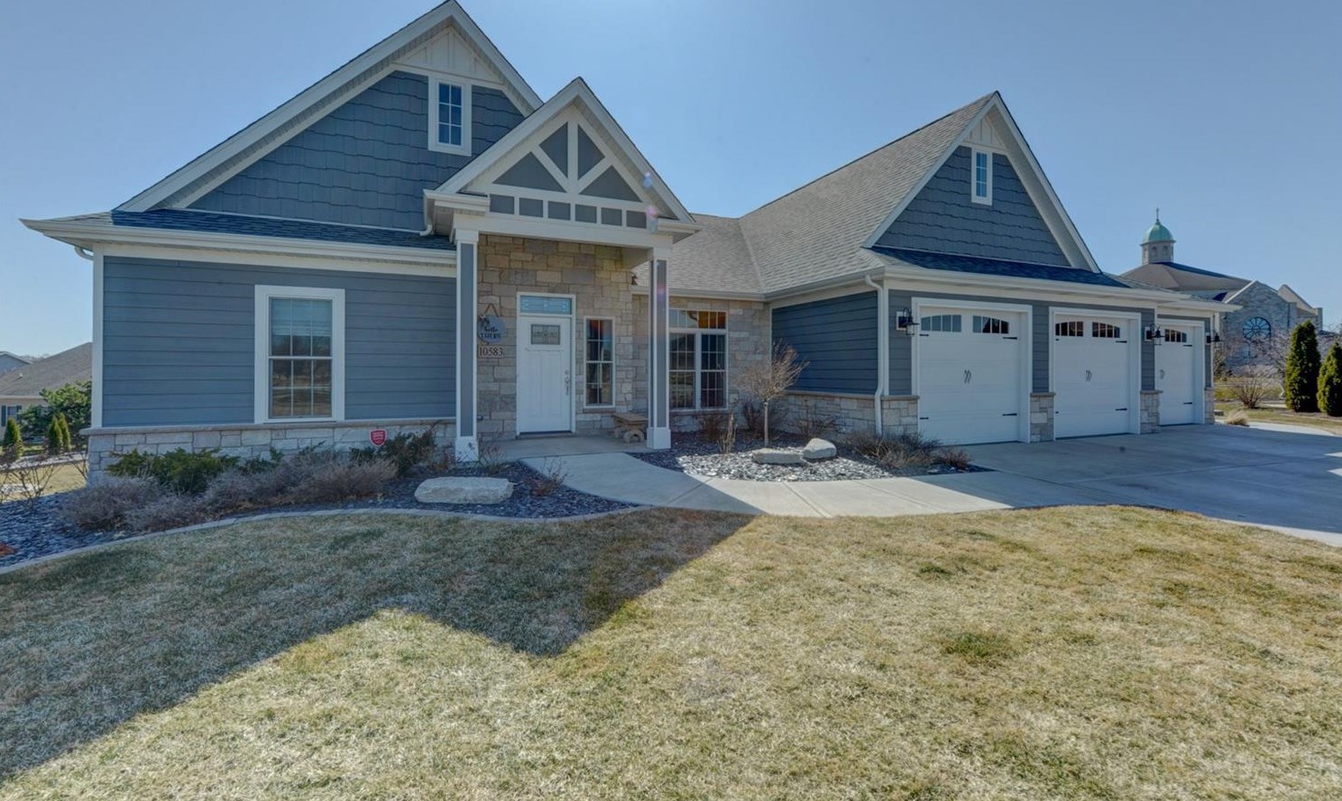10583 Oakridge Ct, Dyer, IN 46373