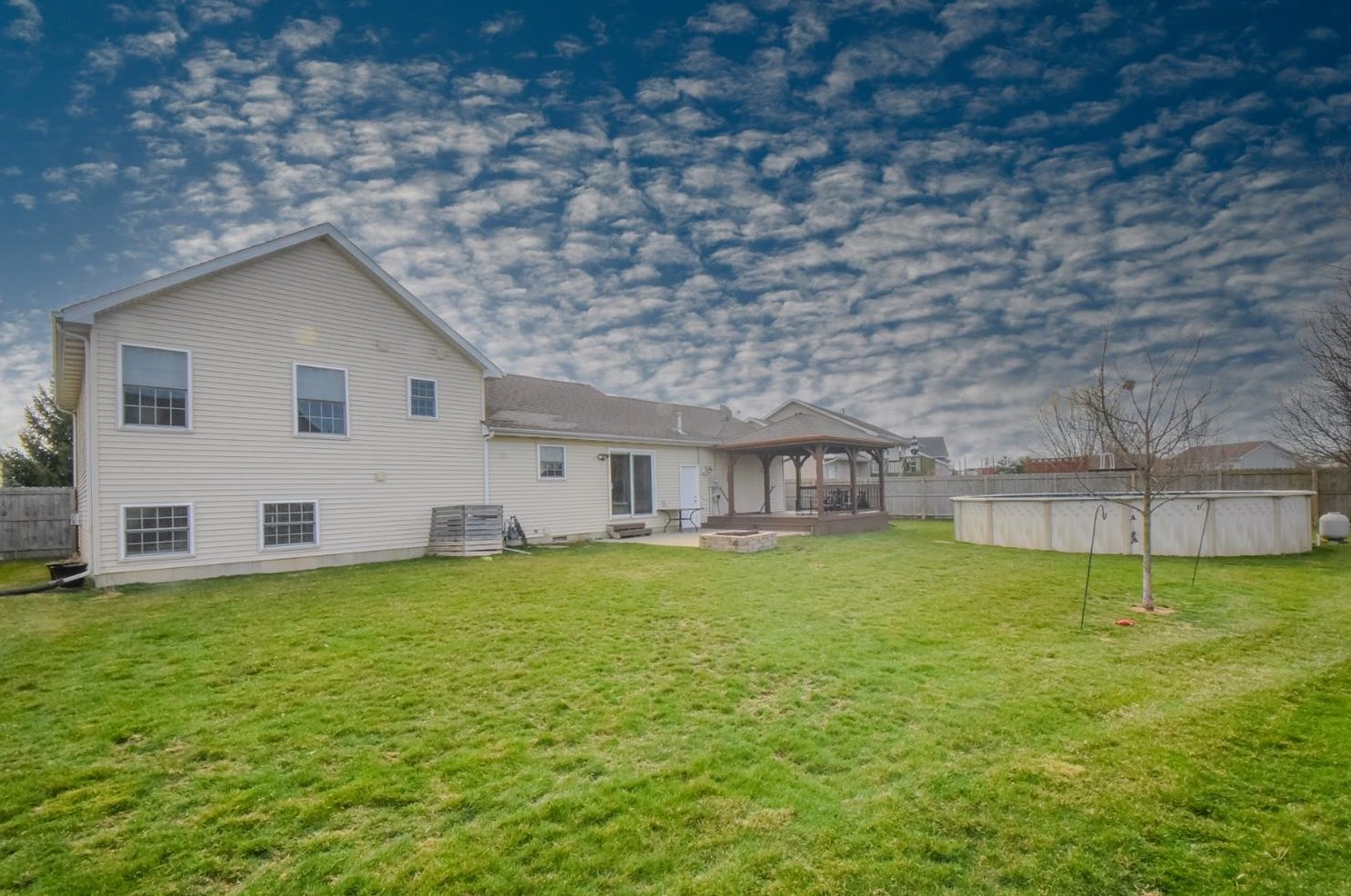 3032 Ramblewood St, Portage, IN 46368-7220