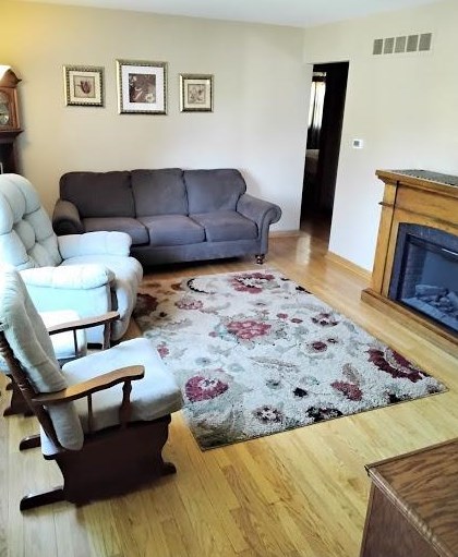 7503 Missouri Ave, Hammond, IN 46323