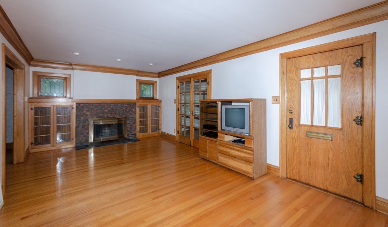 6547 Jefferson Ave, Hammond, IN 46324