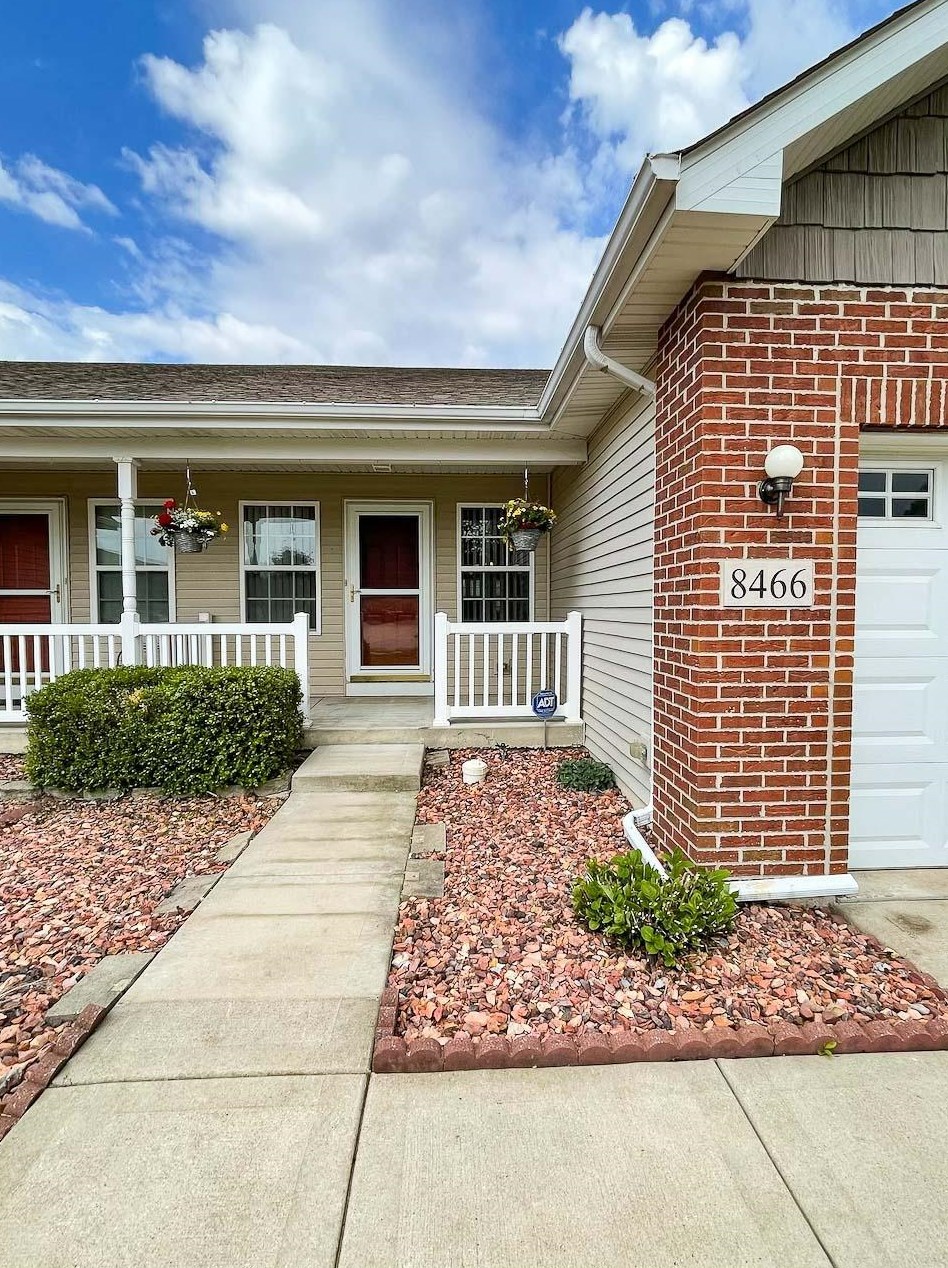 8466 Marshall Pl, Gary, IN 46410