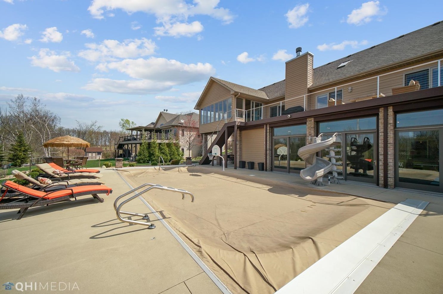 8940 Calumet Ave, Dyer, IN 46373