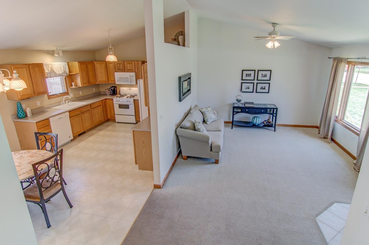 867 Commodore Ct, Porter IN  46304-9582 exterior