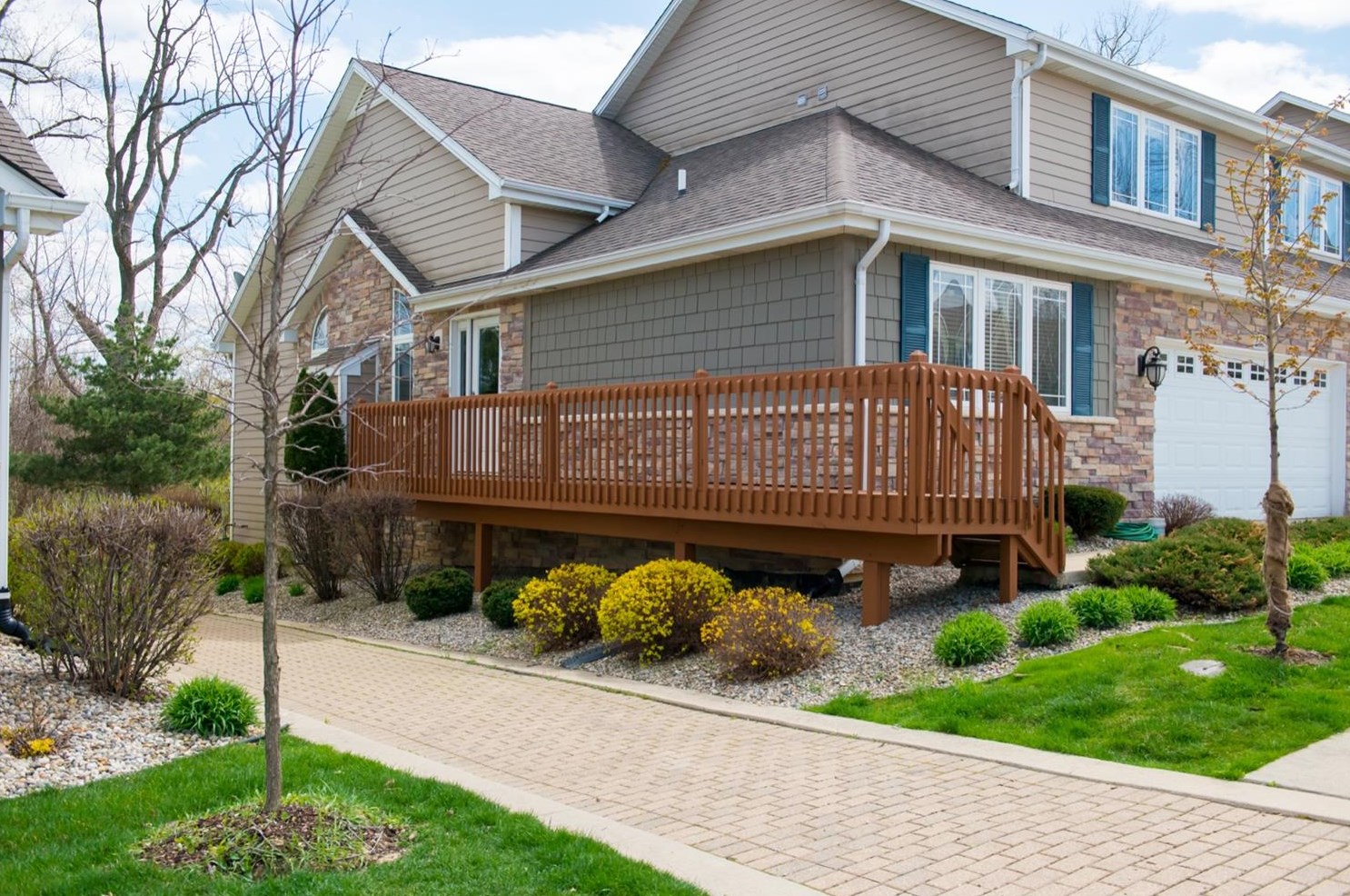 2339 Legend Cir, Porter, IN 46304-9221