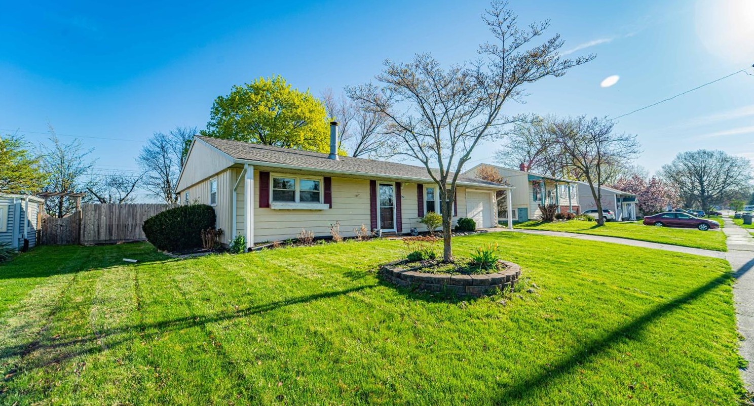554 Sheffield Dr, Valpo, IN 46385