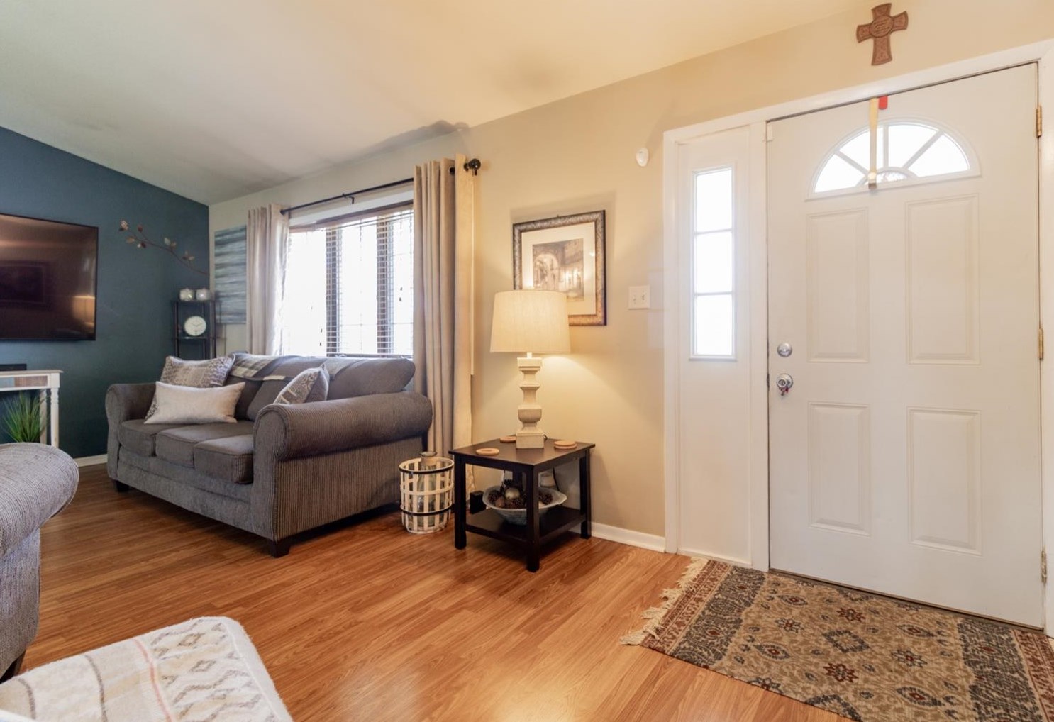1935 Tulip Ct, Crown Point, IN 46307