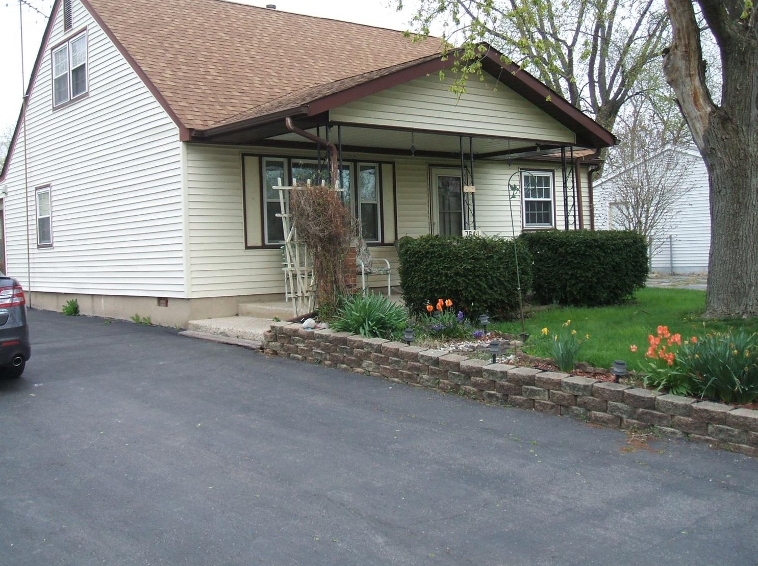 754 Heritage Rd, Valpo, IN 46385