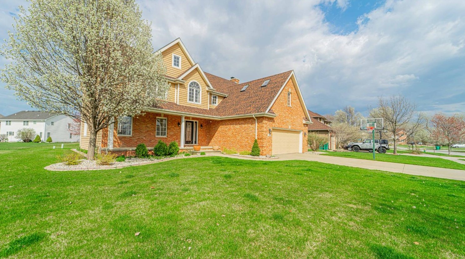 321 Salisbury Dr, Hammond, IN 46321