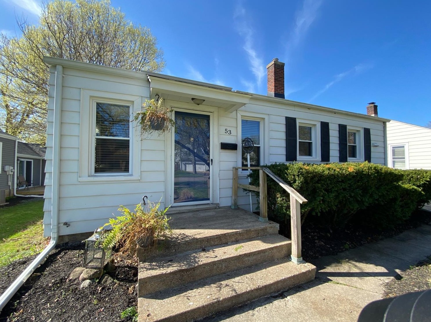 53 Harrison Blvd, Valpo, IN 46383