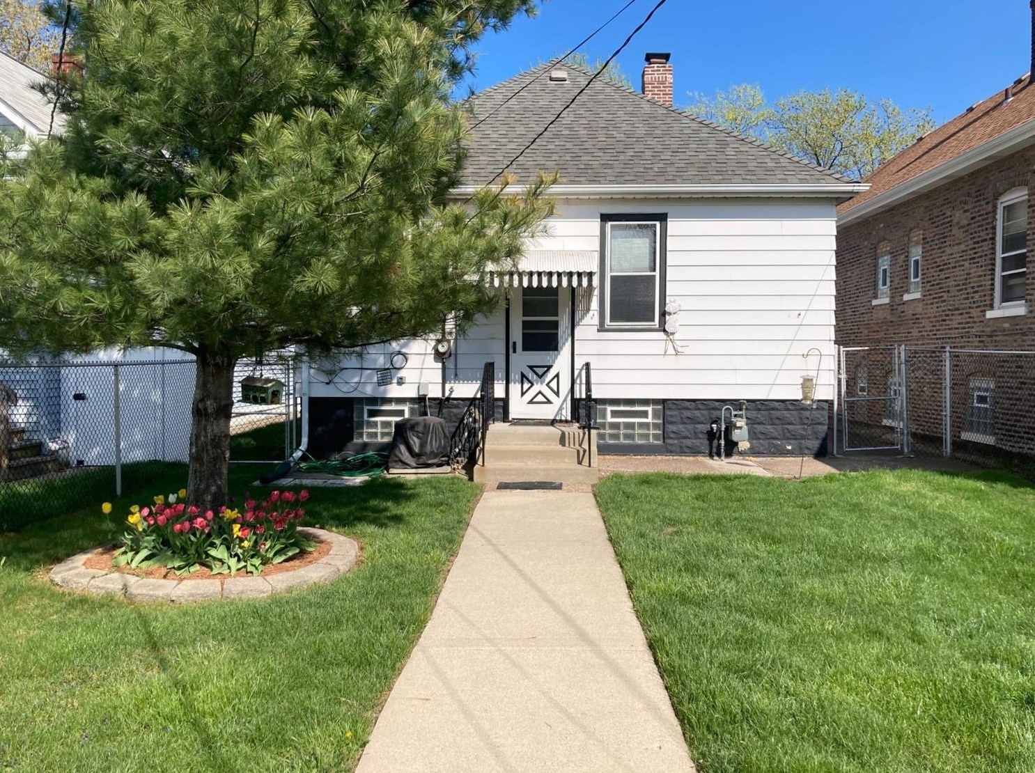2422 Birch Ave, Whiting, IN 46394