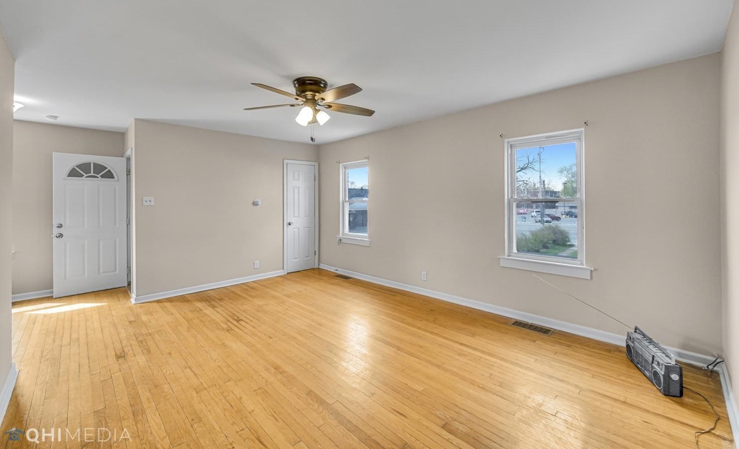 1835 Calumet Ave, Whiting, IN 46394