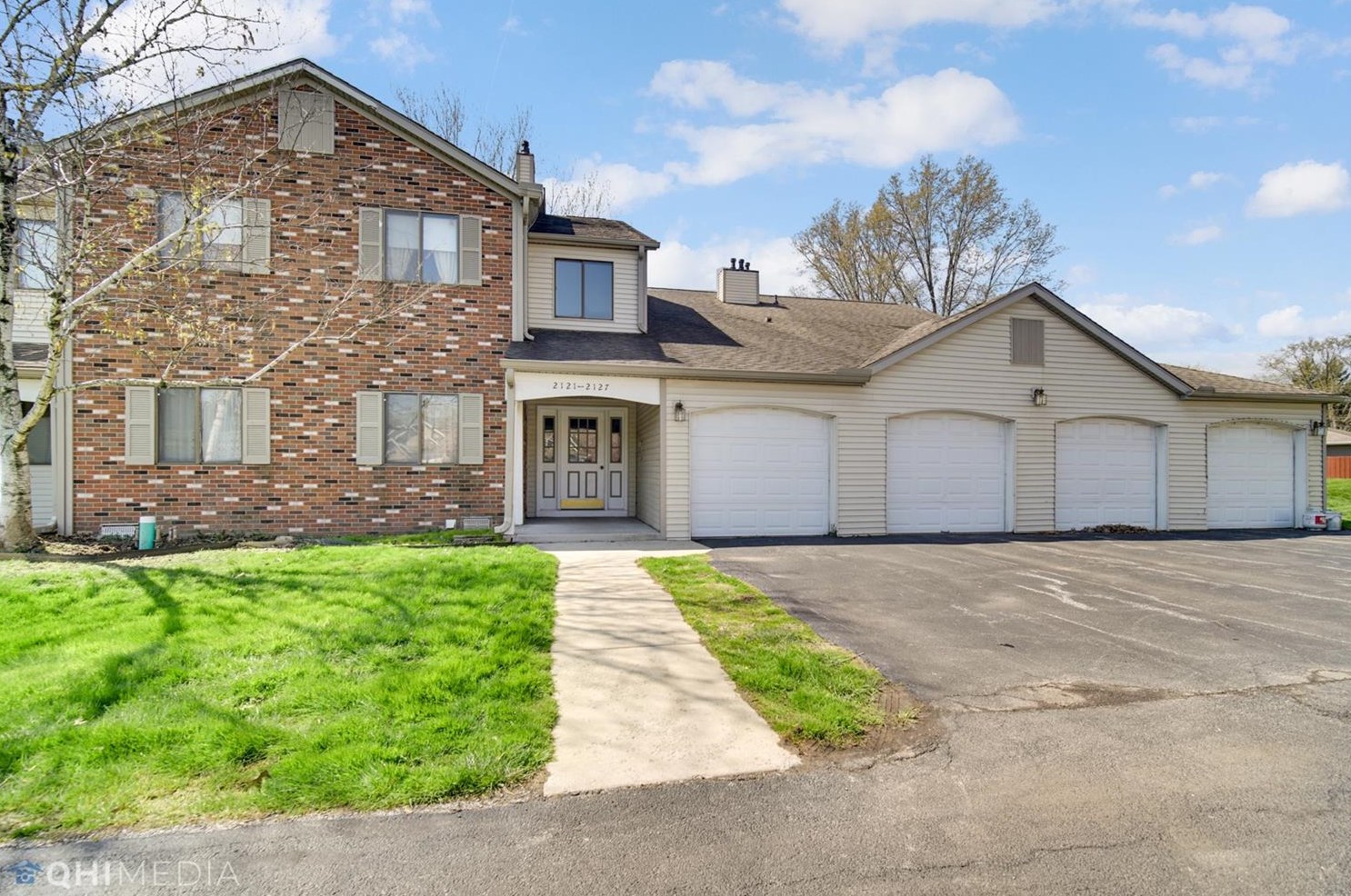 2123 Tupelo Ln, Porter, IN 46304