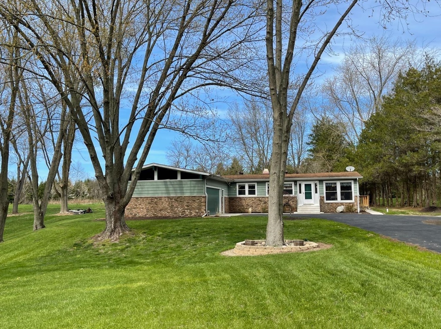 4977 150, La Porte, IN 46350-8914