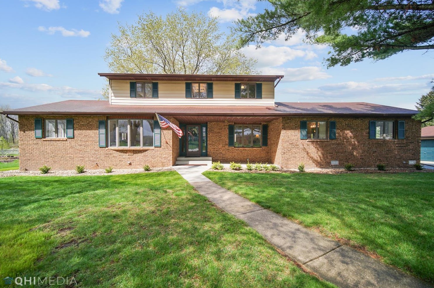 140 Wheatridge Rd, Valpo, IN 46385