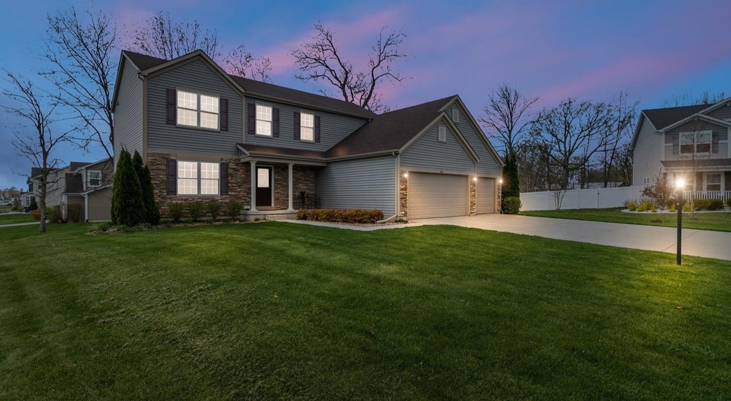 8521 W 86th Ct, Dyer, IN 46373