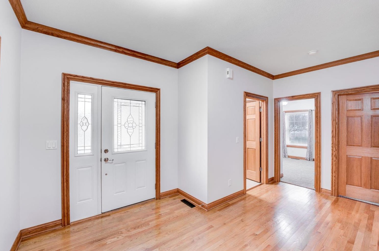 1401 Sleepy Hollow Ct, Crown Point, IN 46307