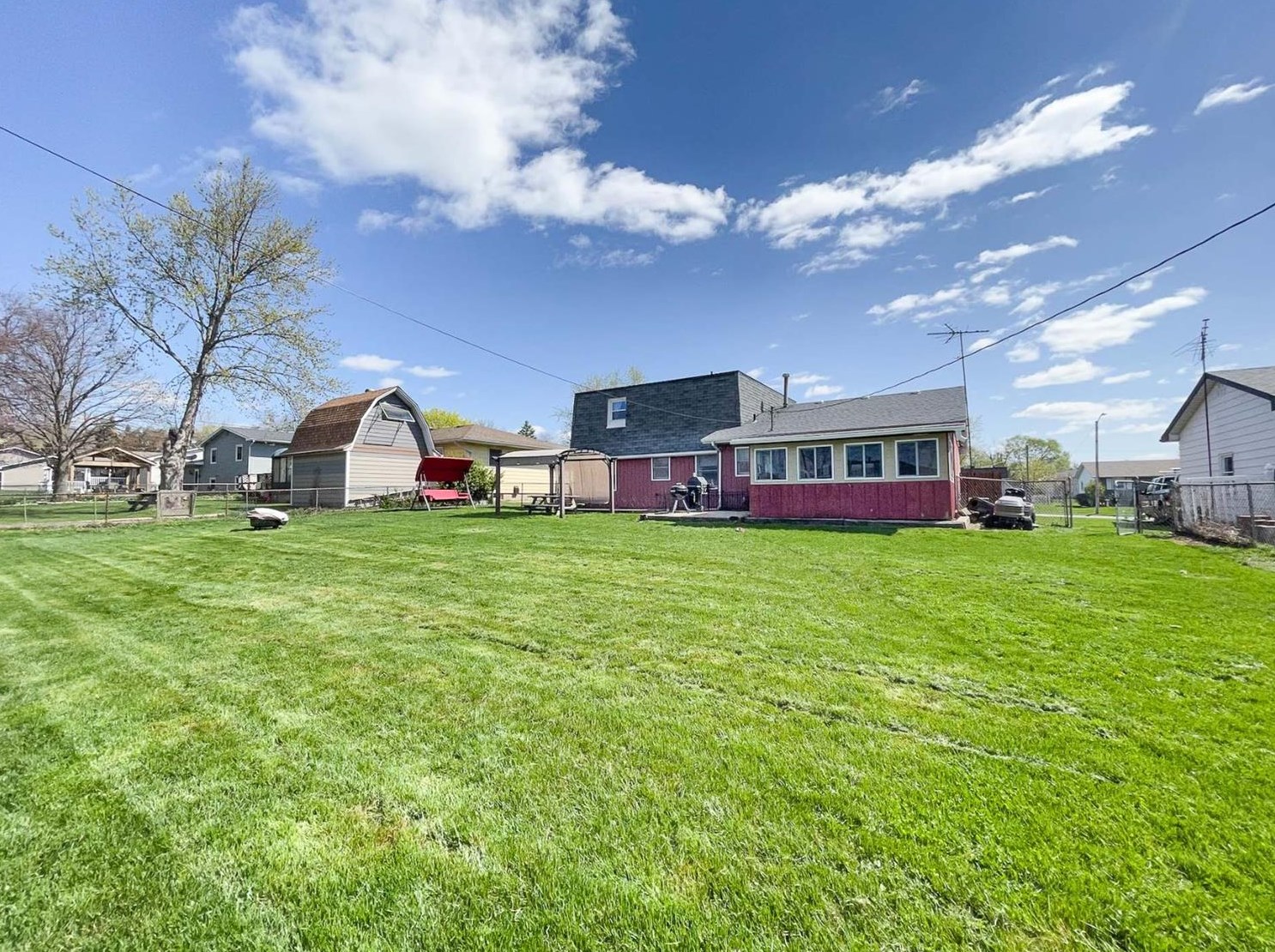 9434 Roosevelt St, Crown Point, IN 46307