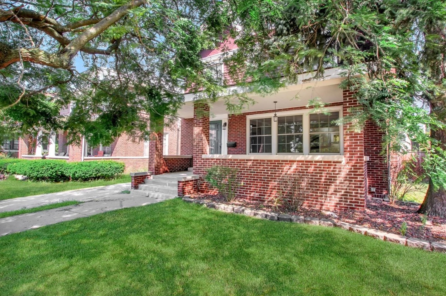 25 Highland St, Hammond, IN 46320