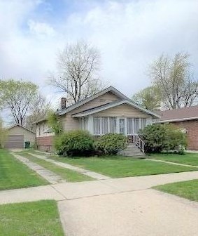 6718 Delaware Ave, Hammond, IN 46323