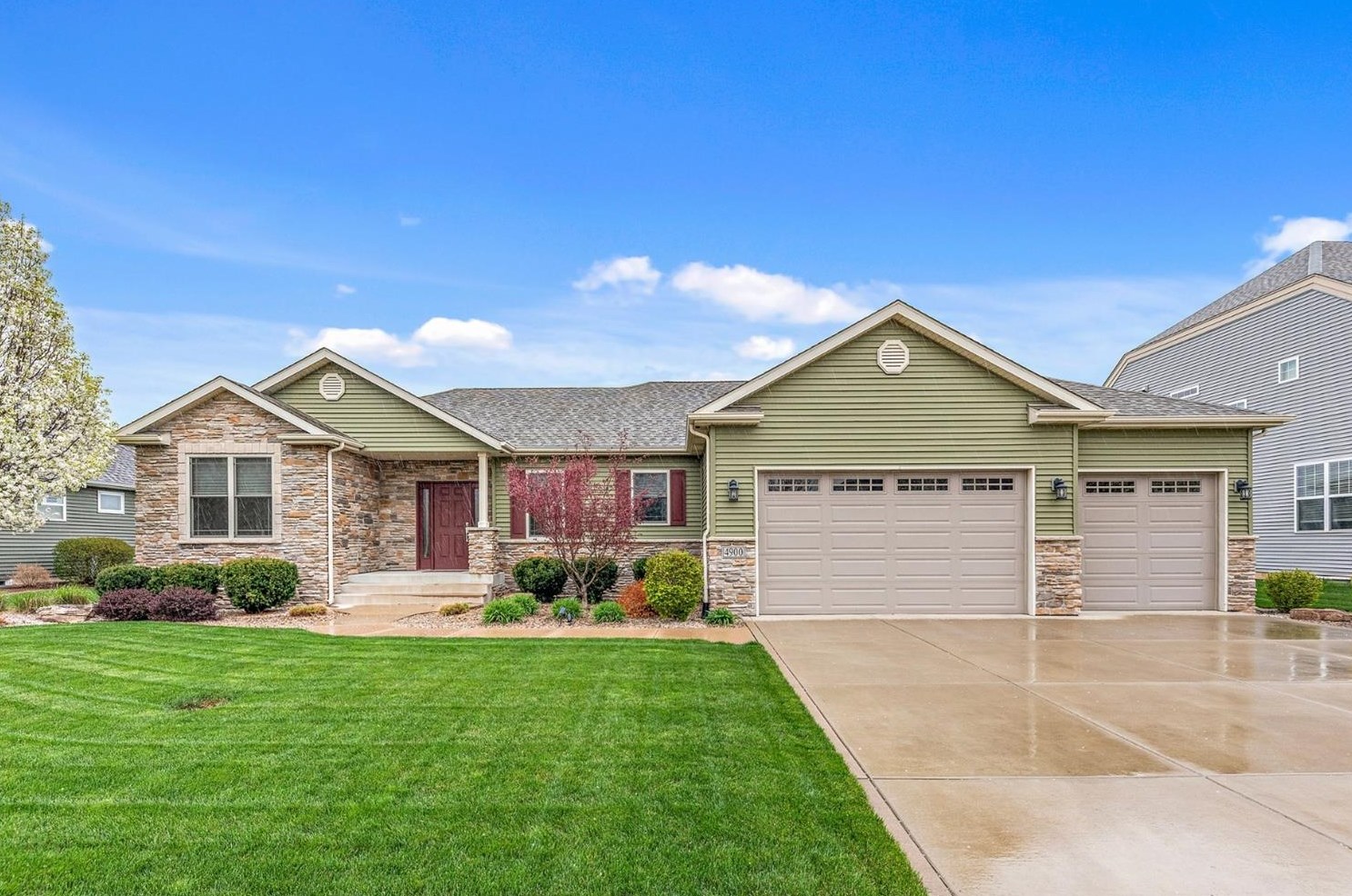 4900 W 99th Pl, Crown Point, IN 46307