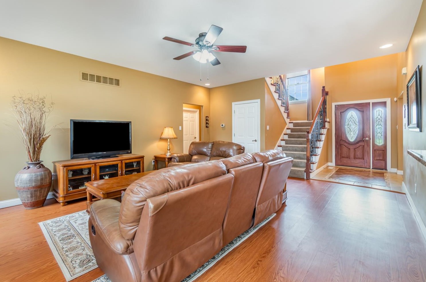 6198 Brie Ave, Portage, IN 46368-3660