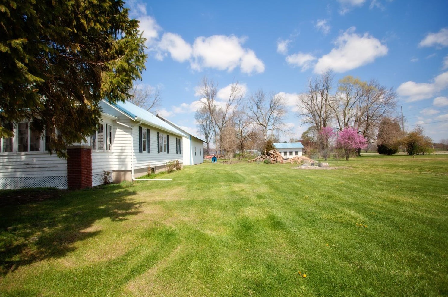 2786 W 883 S, Brook, IN 47922