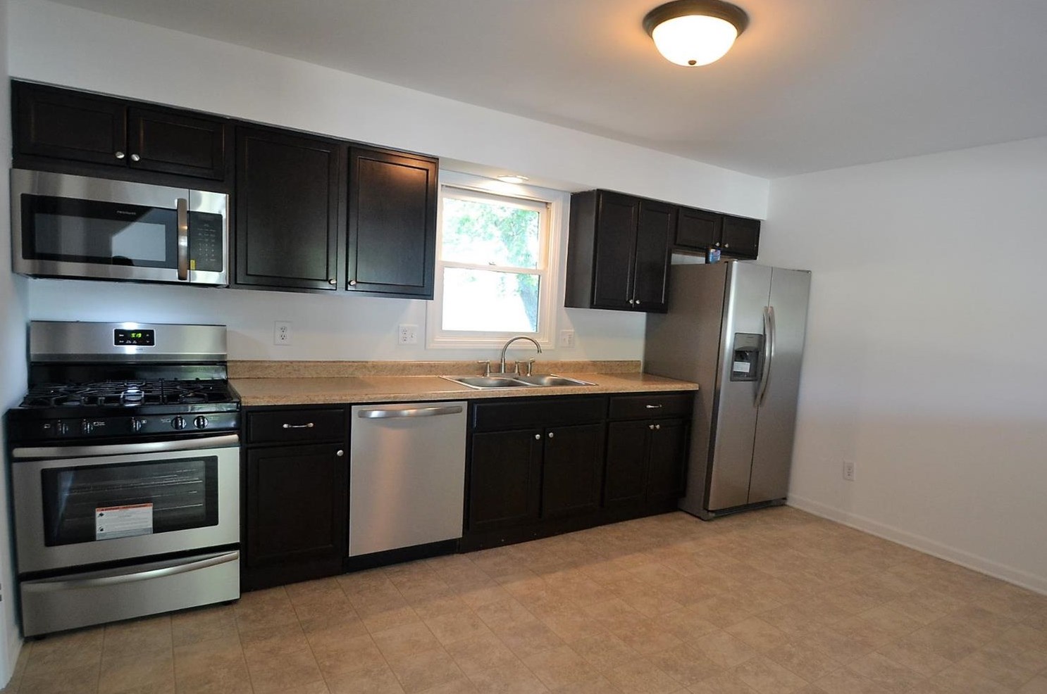 3089 Eleanor St, Portage IN  46368-4467 exterior