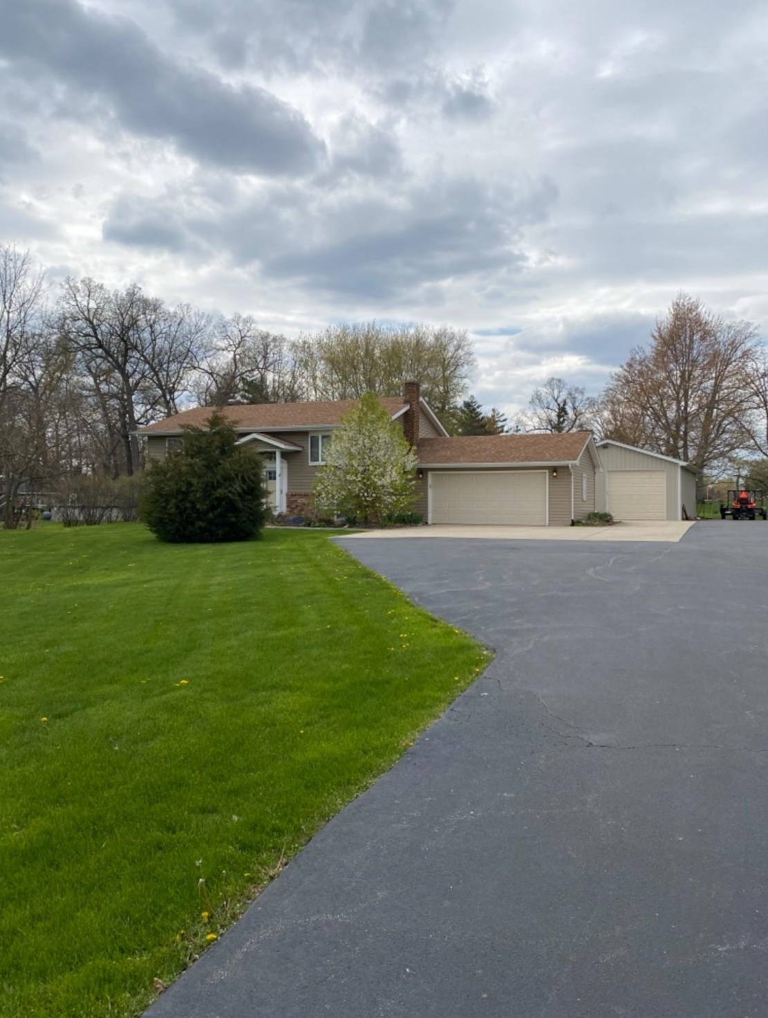 252 S 600 W, Hebron, IN 46341