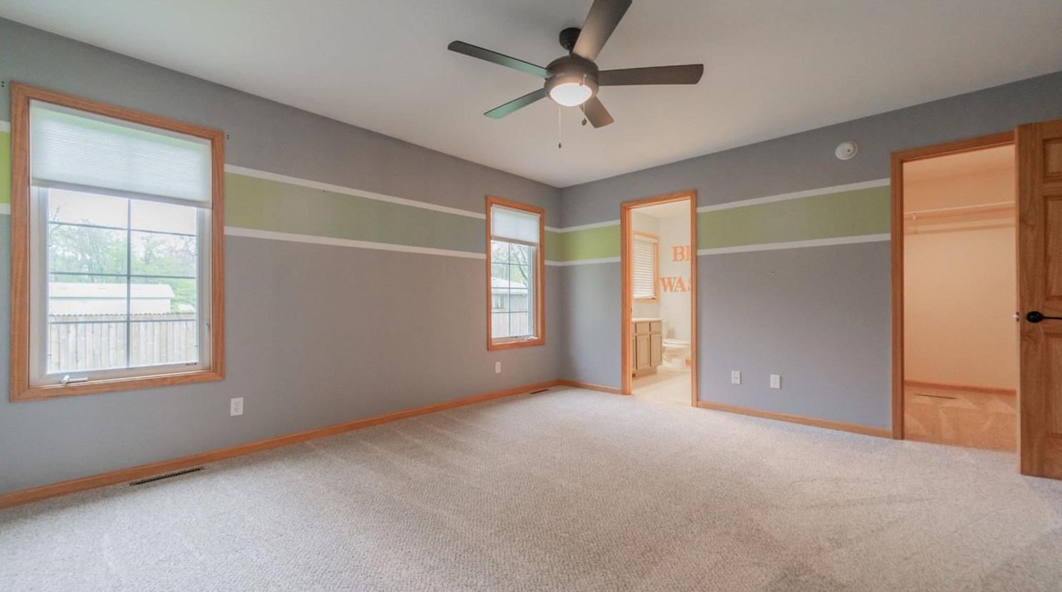 1282 Port Cove Dr, Porter IN  46304-9583 exterior