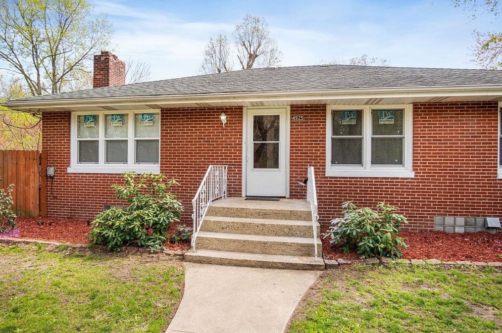 4925 W 41st Ave, Gary, IN 46408