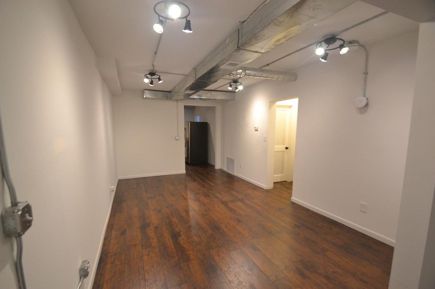 501 Union St, Valpo, IN 46383