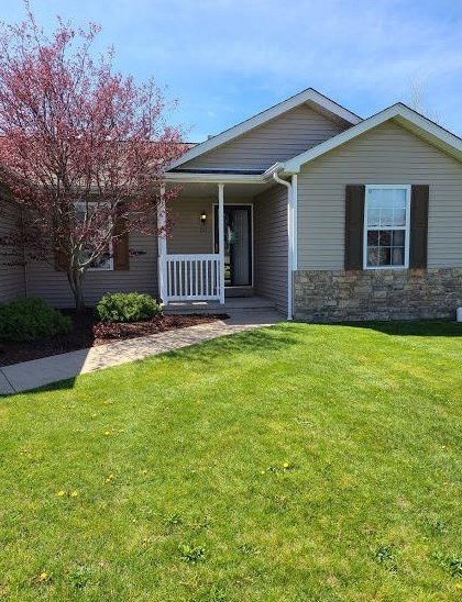 701 Charlie Dr, Otis, IN 46391