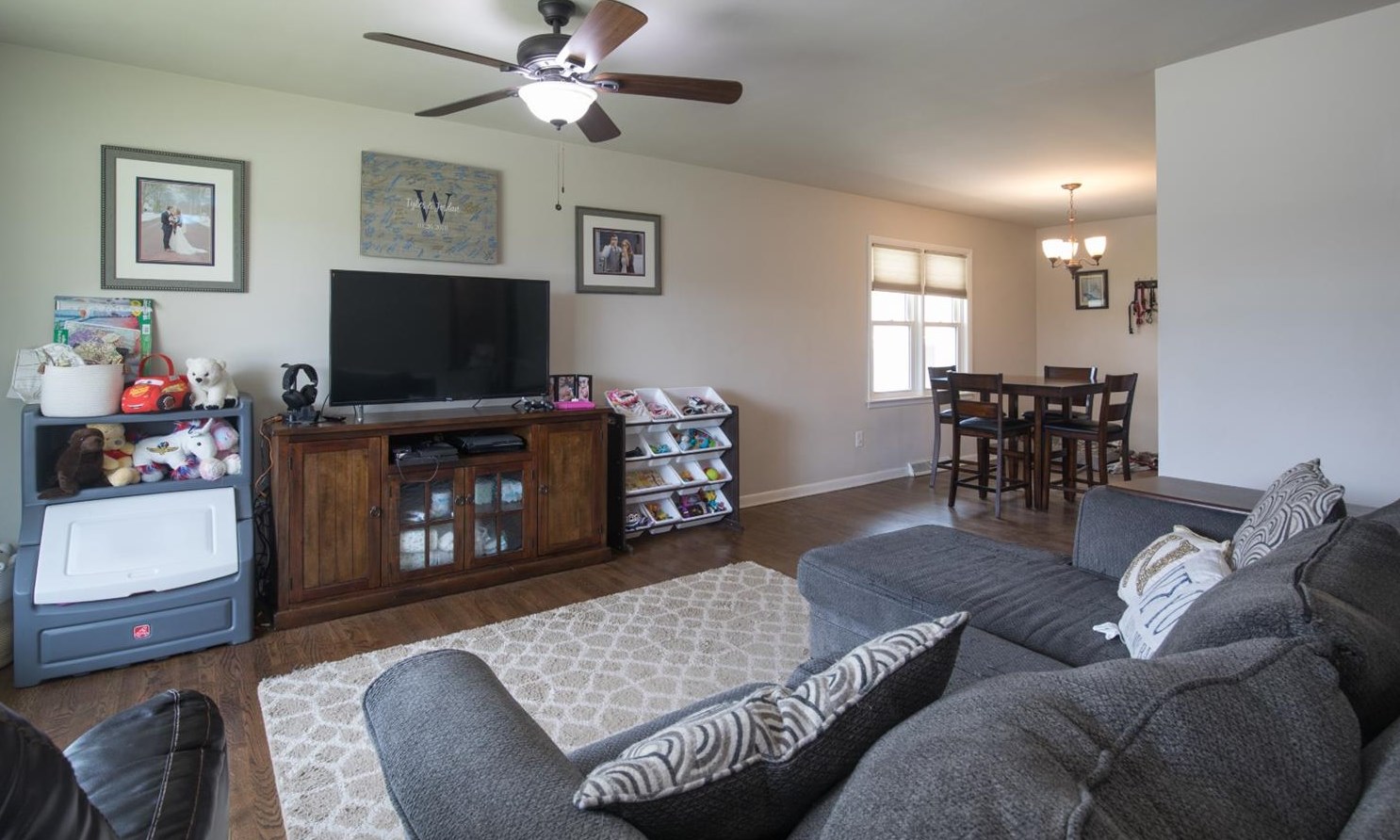 5355 Lincoln St, Gary, IN 46410