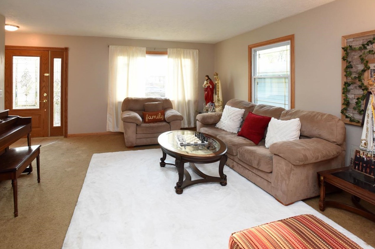 1508 Washington St, Valpo, IN 46383