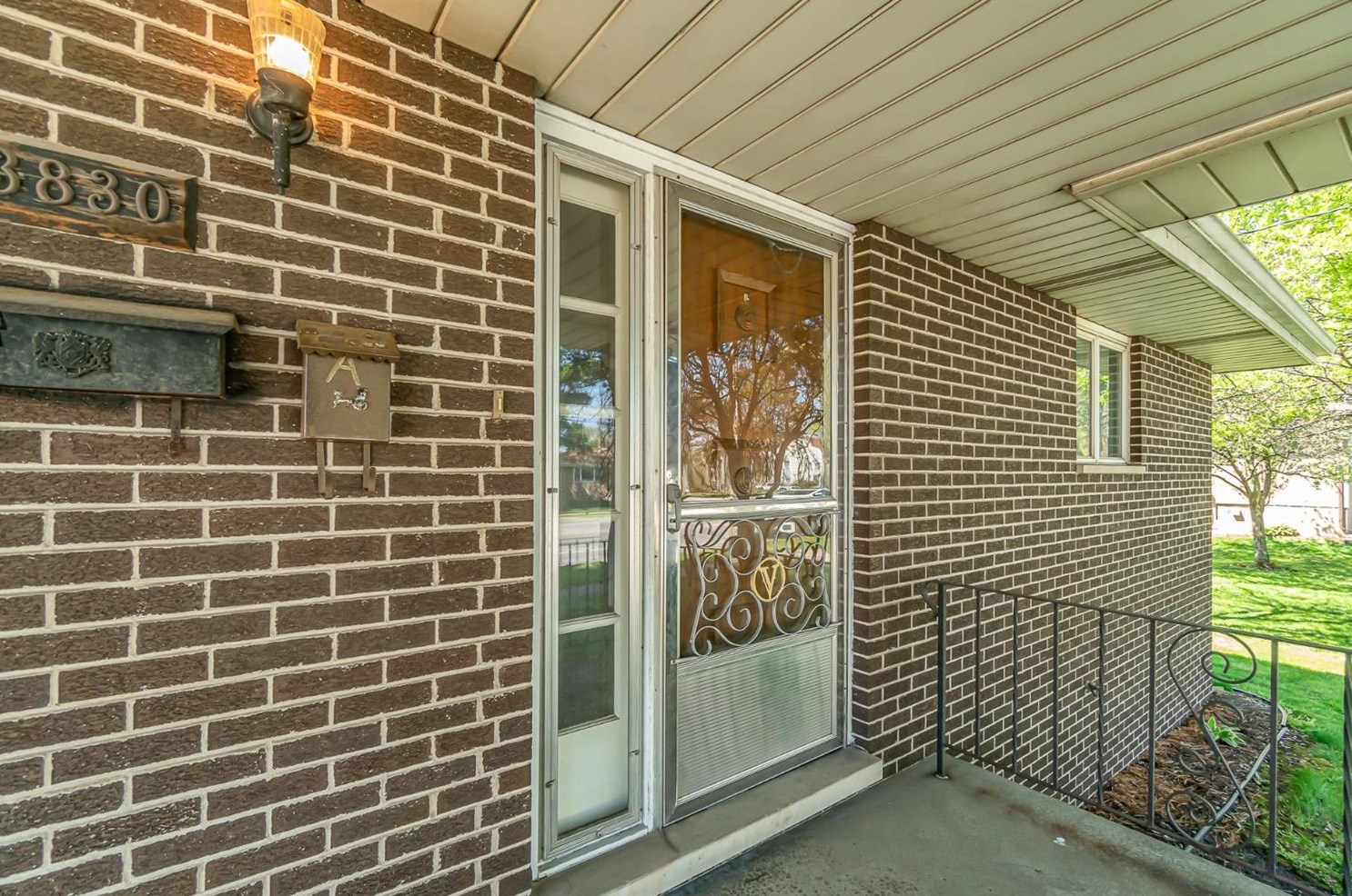 3830 Highway Ave, Hammond, IN 46322