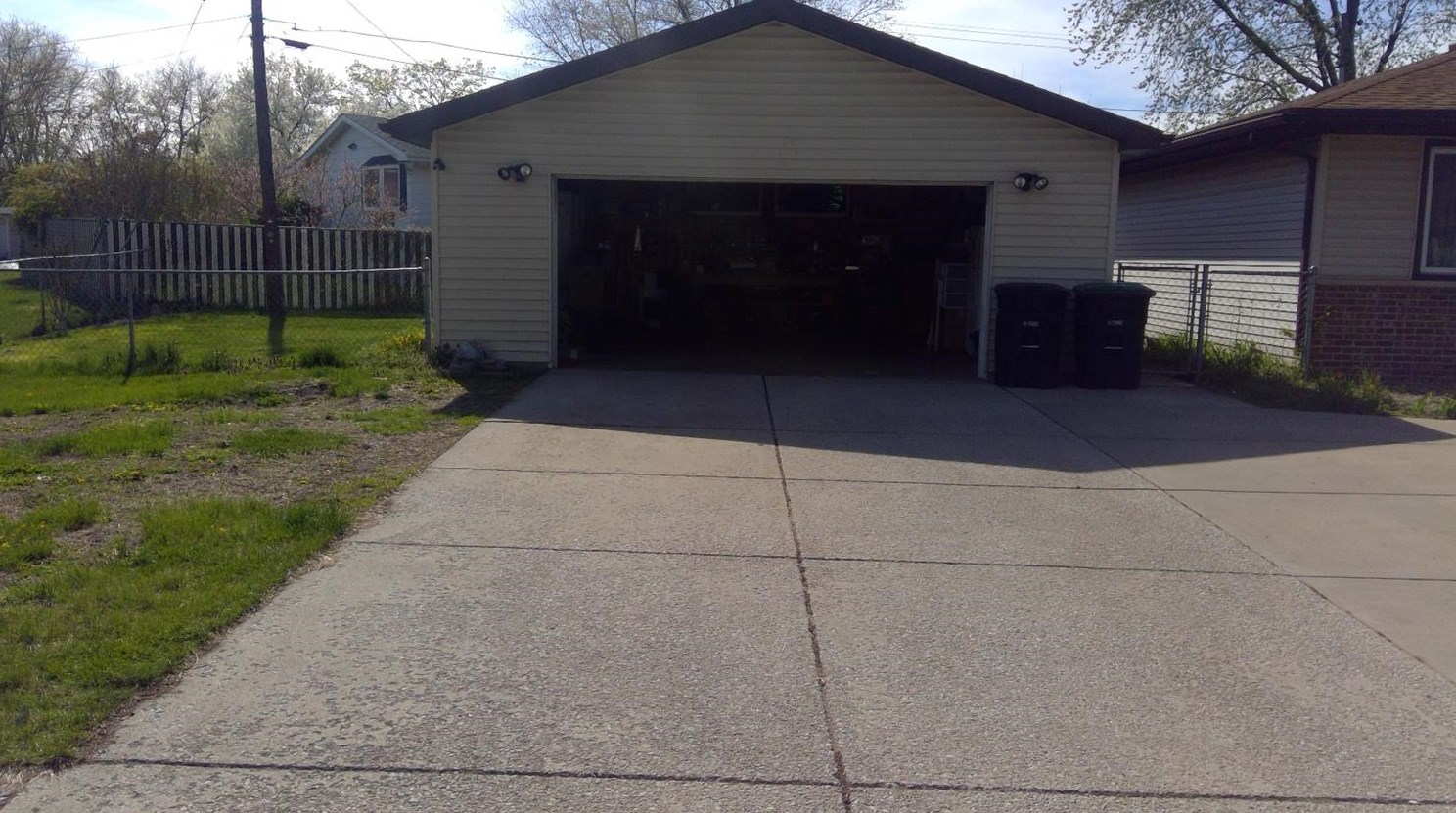 2152 Kennedy St, Portage, IN 46368-2414