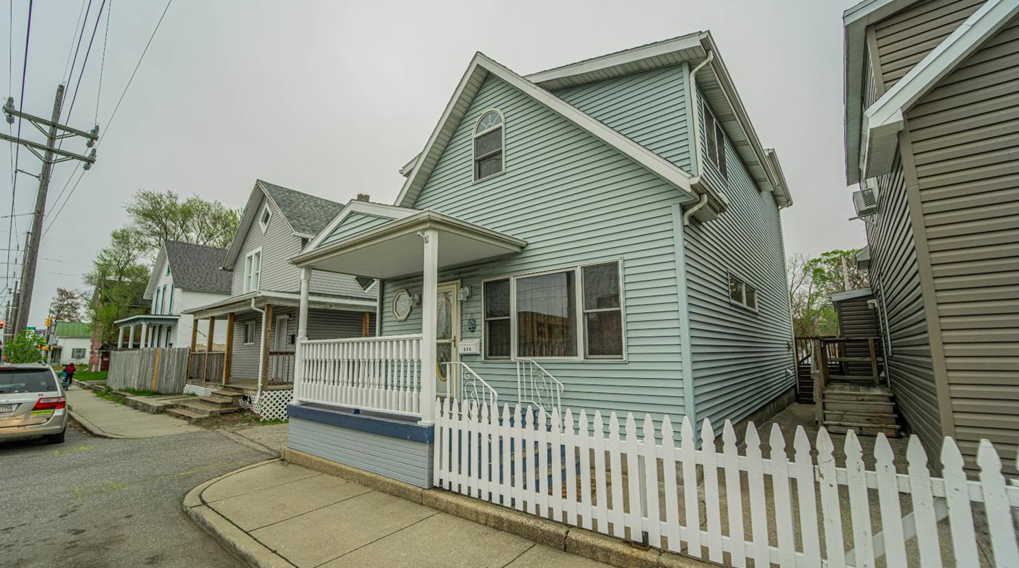 314 11th St, Michigan City, IN 46360-4069