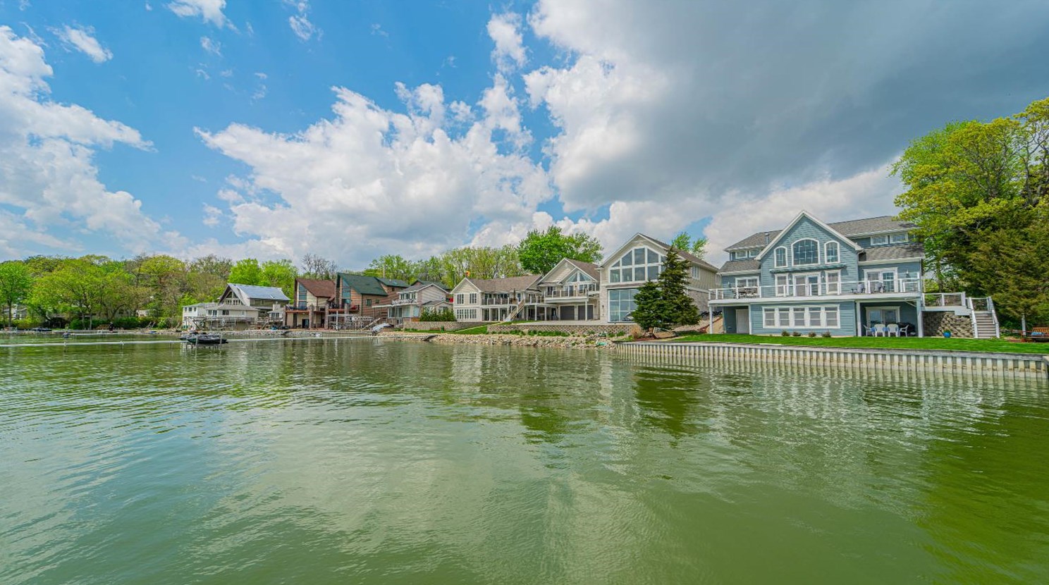 8145 Lake Shore Dr, Cedar Lake, IN 46303