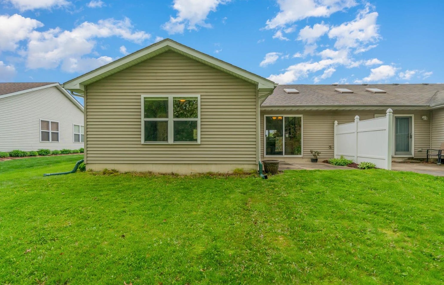 4283 92nd Pl, Gary IN 46410-8615 exterior
