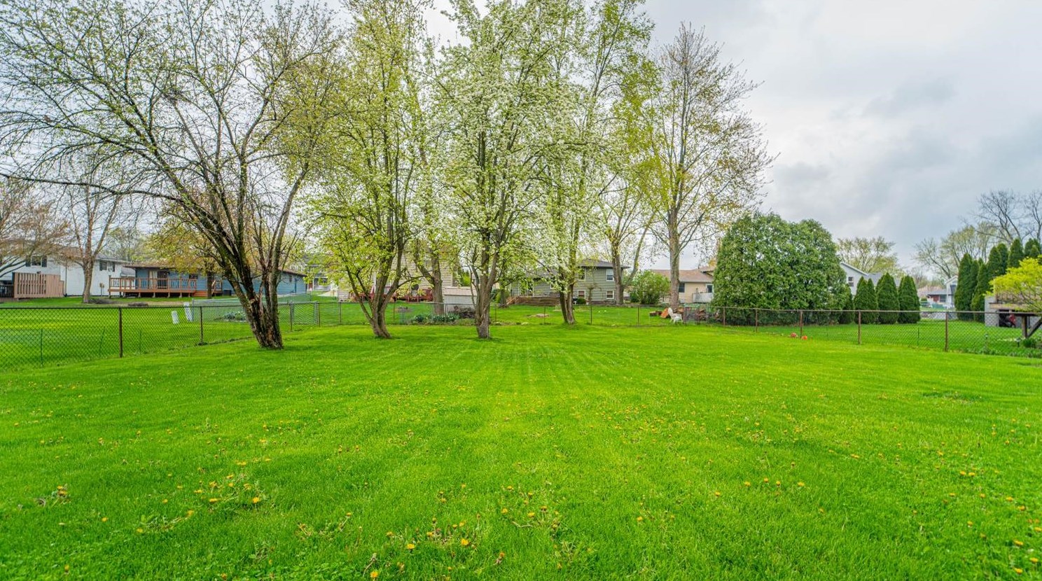 3464 Highland Ct, Crown Point, IN 46307
