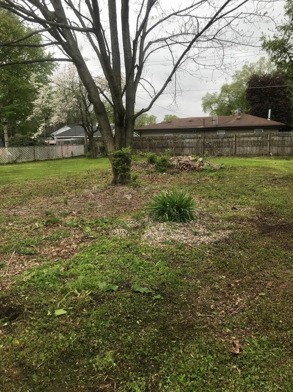 110 Farrand Ave, La Porte, IN 46350-5601