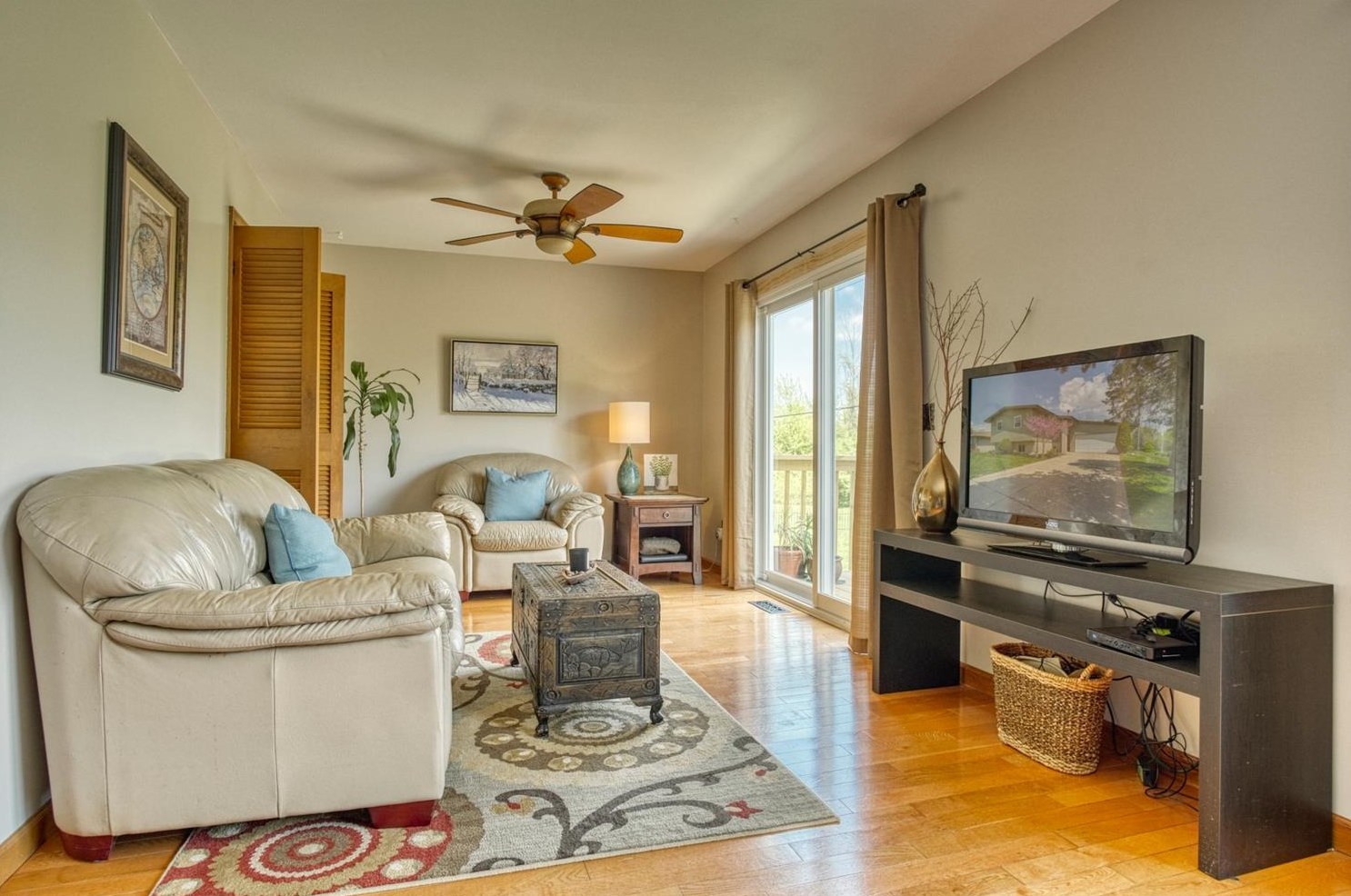 8747 Clark Pl, Crown Point, IN 46307