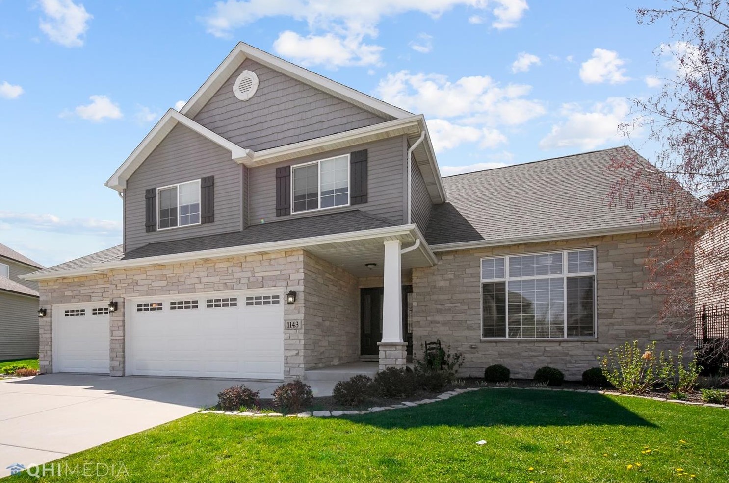 1143 Jeanne Ct, Crown Point, IN 46307