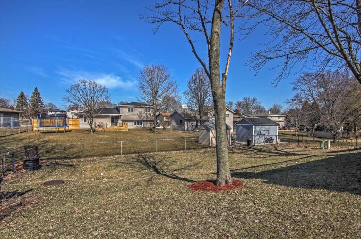 647 Osage Dr, Dyer, IN 46311
