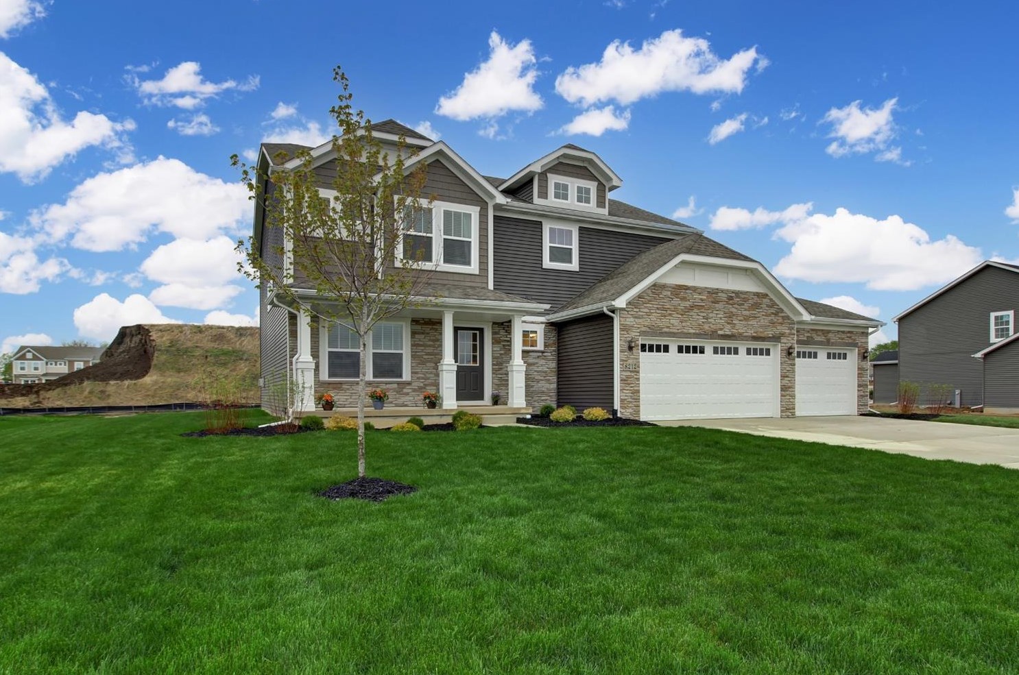 8212 W 92nd Ave, Dyer, IN 46373