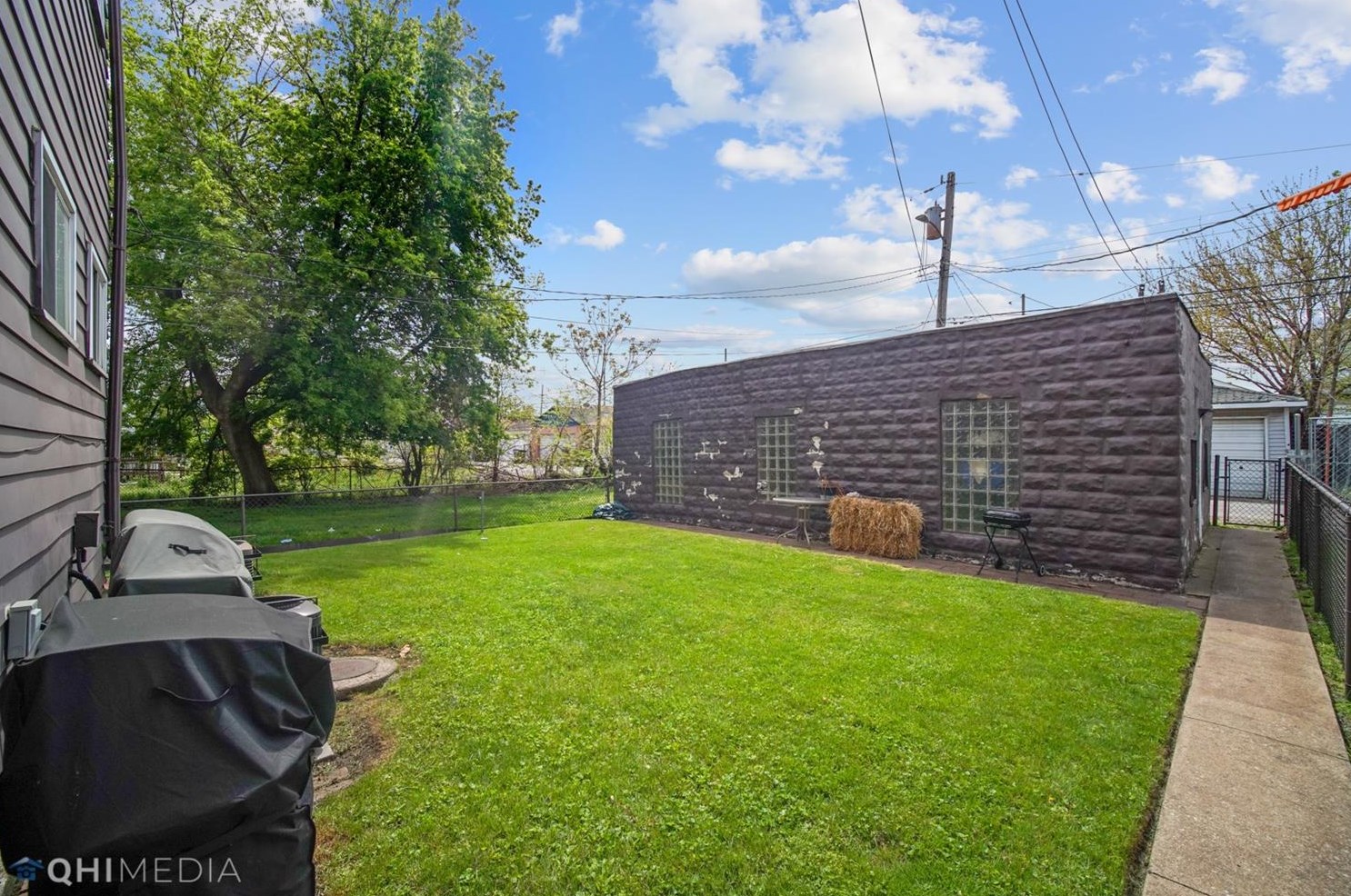 3816 Hemlock St, East Chicago IN  46312-2330 exterior