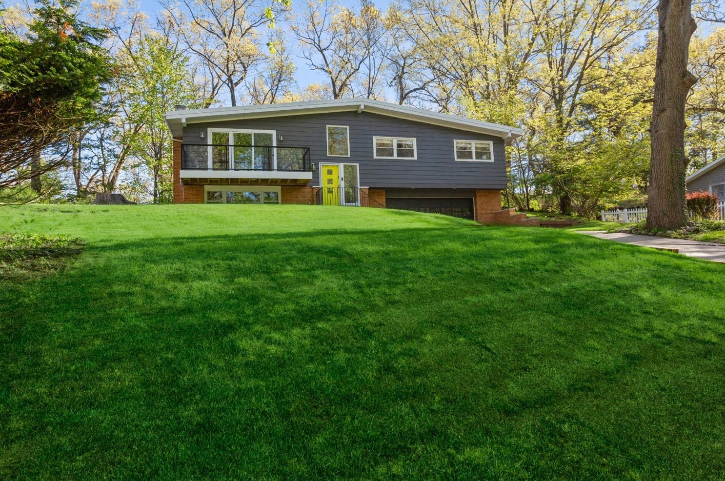 2914 Oriole Trail, Michigan City, IN 46360