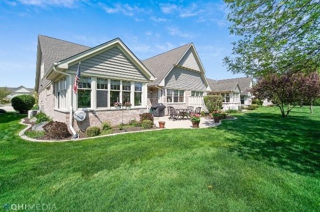 1031 Sterling Ct, Crown Point, IN 46307
