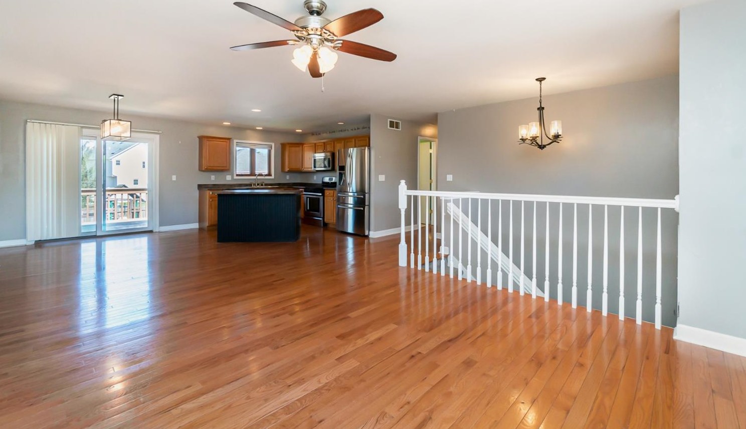 1356 Dixon Pkwy, Porter, IN 46304