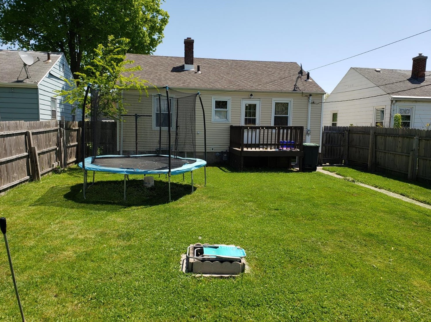 172 S Virginia St, Hobart, IN 46342